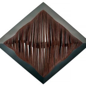 Vocálica - 175 x 155 x 10 cm - Aço